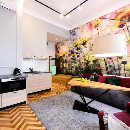 Arts Apartments City Center-3